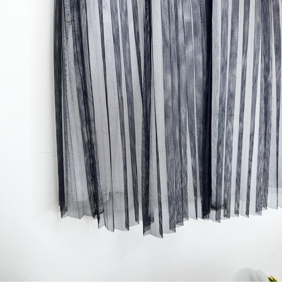 KARL LAGERFELD Black White Mid Length Tulle Logo Dress Sz 14 - Picture 6 of 10